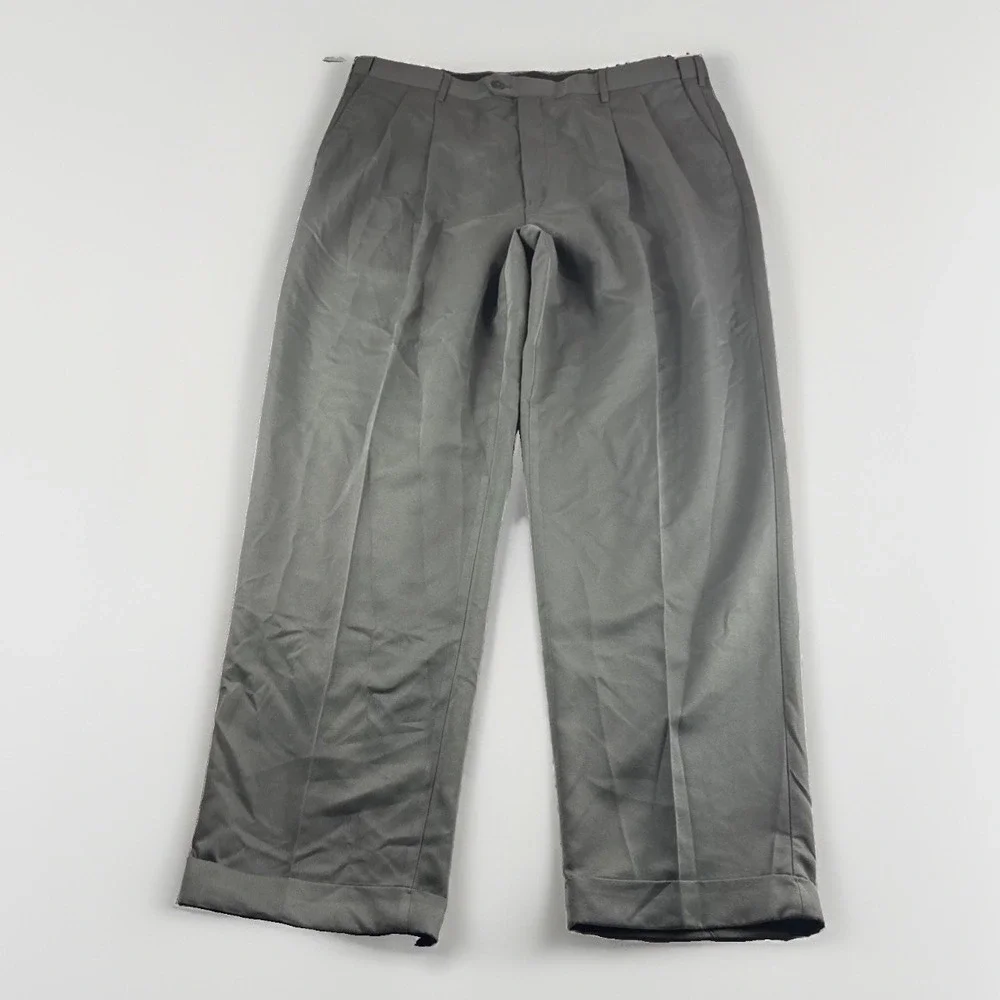 Savane Microfiber Dress Pants Mens 40x32 Green Pleated Cuffed No Stain Chino NEW